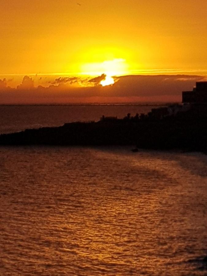 La Rose Des Sables, T2 A La Mer, Terrasse Et Garage Frontignan Kültér fotó